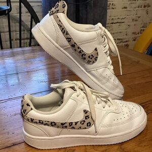 Nike Womens Court Vision Low Leopard
